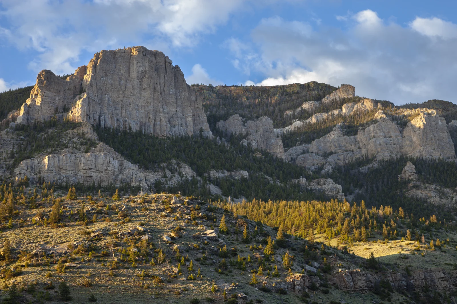 Dãy Absaroka gần Cody, Wyoming