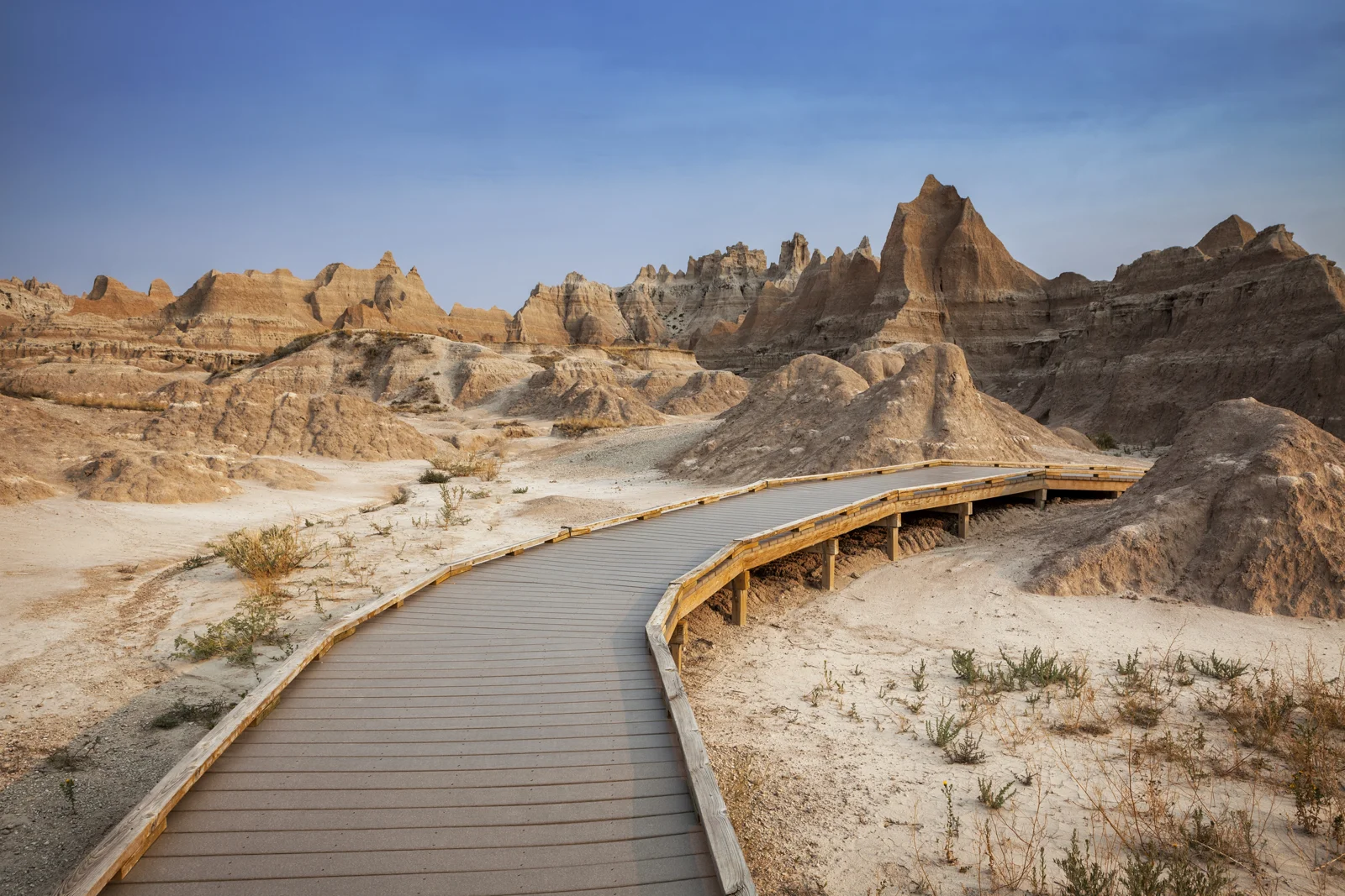 Lối đi bằng gỗ tại Badlands National Park
