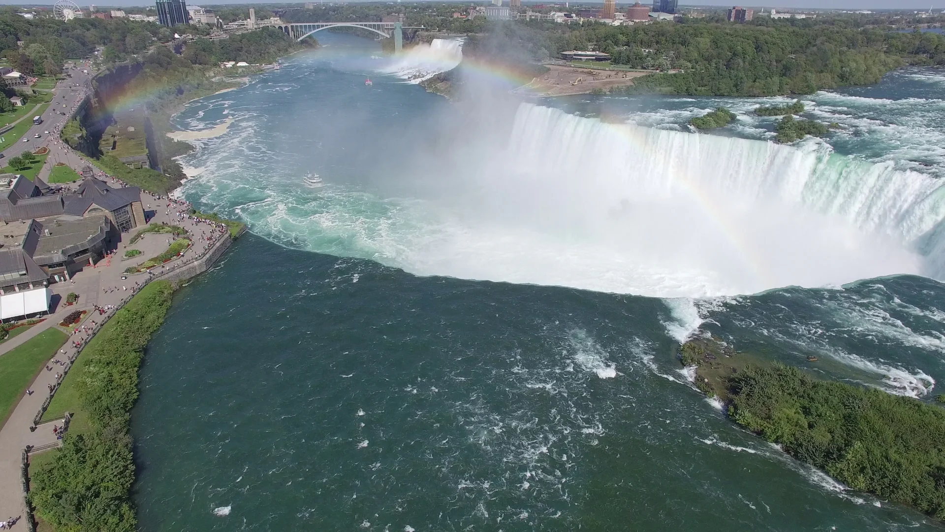 Aerial view of Horseshoe Falls, Table Rock and the Niagara River